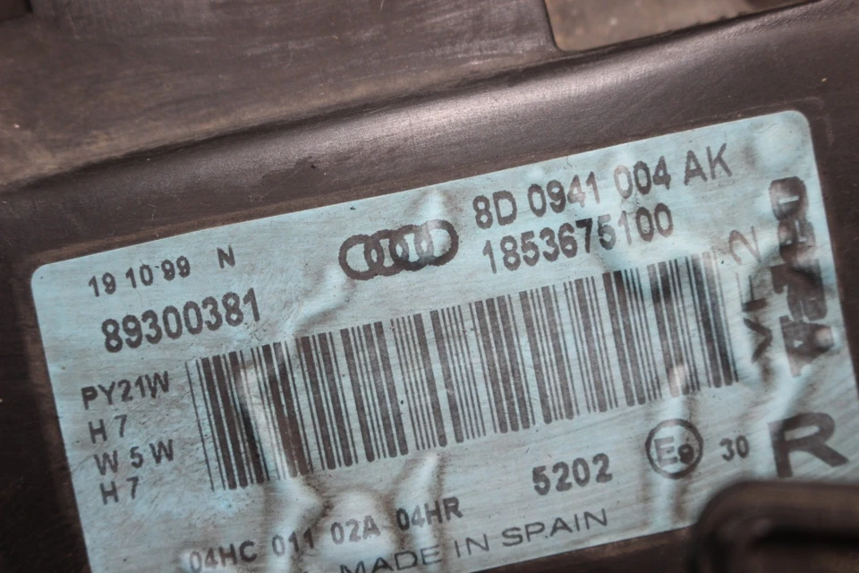 Scheinwerfer rechts 8D0941004AK Valeo 89300981 Audi A4 8D Bj,00 - Bild 3 von 4