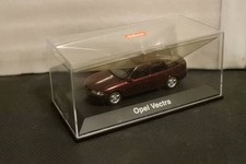 Schuco Opel Vectra 5-door hatchback 1/43 wine red 7/1 rare model