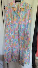 Neuwertiges elbstgenähes Sommerkleid mit pas...
