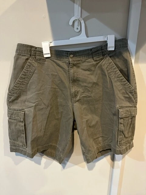 Men's Brown Columbia Cargo Shorts Size 38 #NLN16