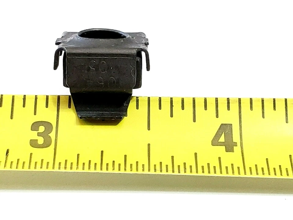 1/4-20 Cuerpo Guardabarros Puerta Radiador Soporte Tuerca Jaula Cuadrada Se Adapta a Chrysler 4 piezas TR Foto 4 de 4