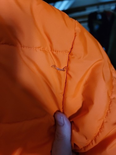 boys extra small North Face orange jacket - Picture 4 of 5