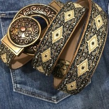 Chico  s Adjustable Detailed Belt w/Metal Buckle size Small