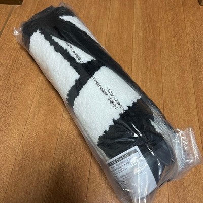 ONE PIECE BASE SHOP Manga Sound Effect Don!! Die-cut Rug 33.5