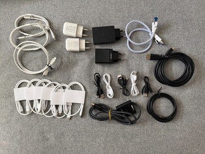 Diverse USB-C, LAN, HDMI Kabel, USB Charger, Splitter, Displayport, tw. neu
