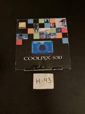 【美品】Nikon COOLPIX S30 ホワイト　動作確認済 Nikon COOLPIX S30 10.1MP Digital Camera - White TESTED Working