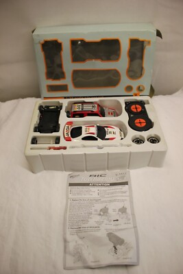 URBAN SPIRIT GAMES 1:32 MASSSTAB R/C AUTO SET SPIELZEUG