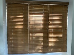 Vintage valance natural wood golden oak blinds-  7 included