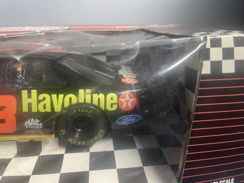 ERTL American Muscle escala 1:18 Ernie Irvan #28 Texaco Havoline T-Bird 1 de 7500 Foto 4 de 4