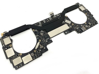 Apple MacBook Pro A1706 Logic Board i7-7567U 3.5GHz 500GB SSD 16GB 820-00923-A