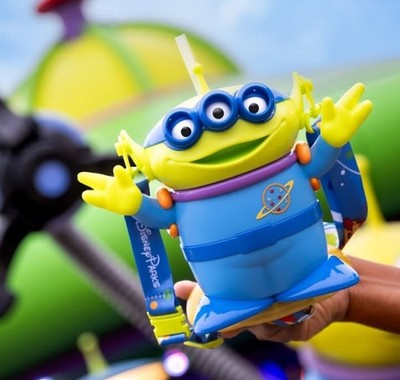 NEW🌟Disney Parks 2026 Toy Story Pixar Jetpack Green Alien Sipper