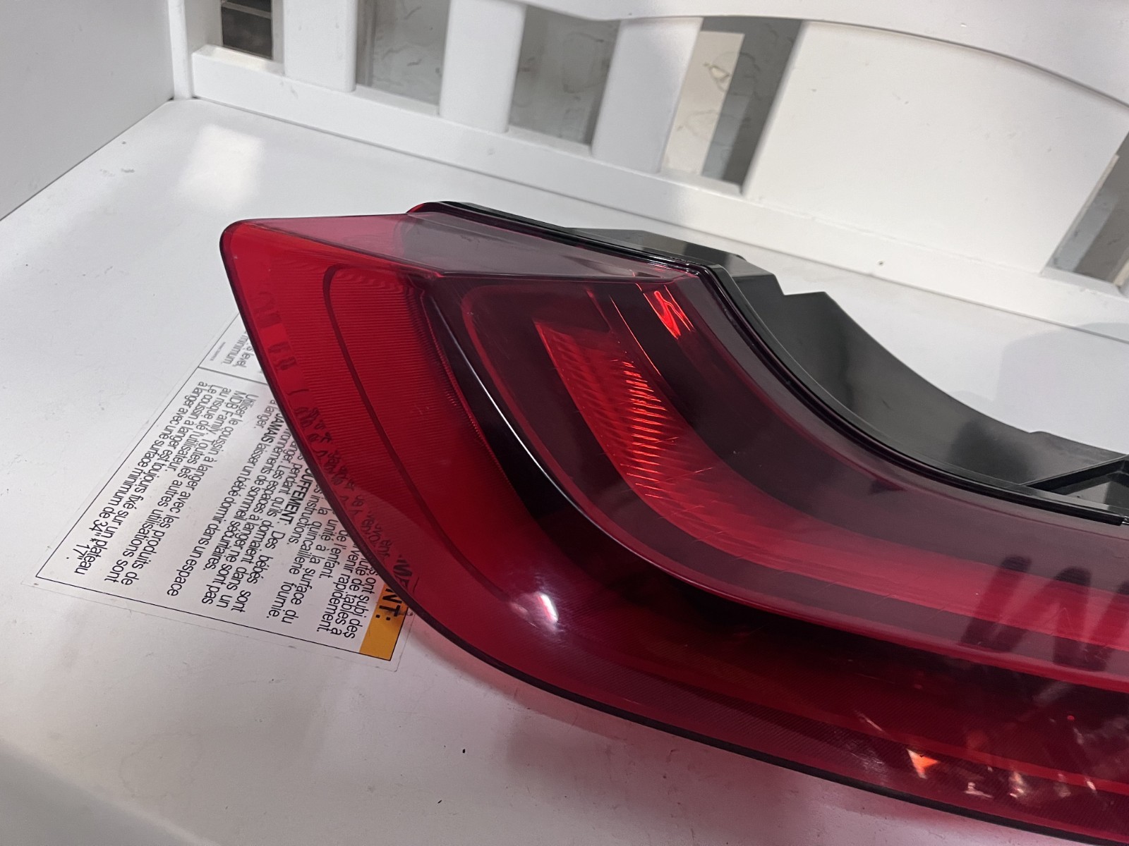 2014-2017 BMW I8 Right Tail Light (Between Gate and Bumper)