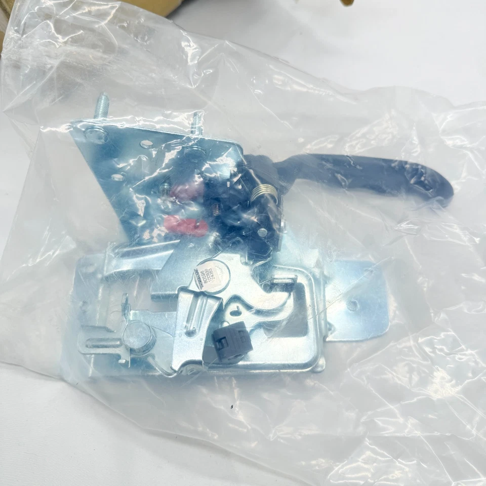 Manija de puerta interior Dorman 80596 lado derecho del pasajero trasero para Chevy mano GMC Foto 2 de 4