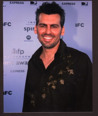 Oded Fehr 8x10 color photo