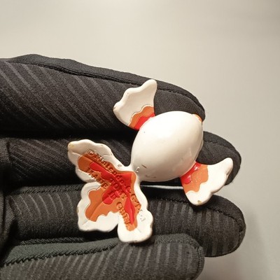 TOMY Pokemon GOLDEEN 1.5