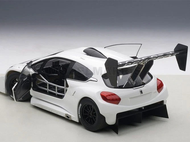 AUTOART 81355 PEUGEOT 208 T16 RALLY PIKES PEAK N 0 PLAIN BODY VERSION 2013 1/18 - Immagine 2 di 4