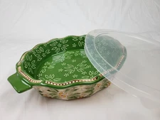 Temp-tations Old World Green Basketweave 9" Pie Plate Handles w/Lid Temptations