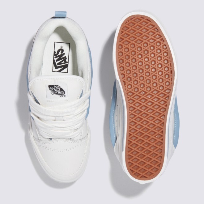 ★韓国の人気★【VANS】★KNU SKOO.L★スニーカー★22-30cm★ Vans Knu Skool Skate Shoes Low-Top Platform Sneakers Fast