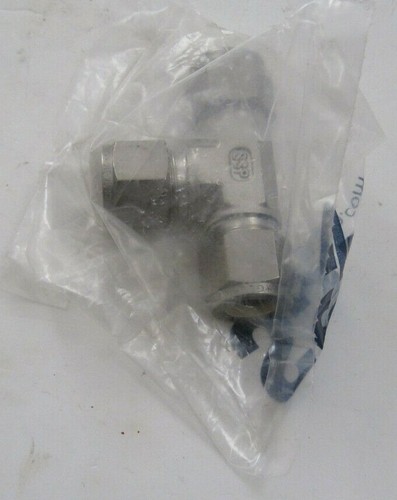 New SSP 1/2" Tube Duolok Union Tee - 316 SS - 1/2" Tube x 1/2" Tube x 1/2" Tube - Picture 2 of 4
