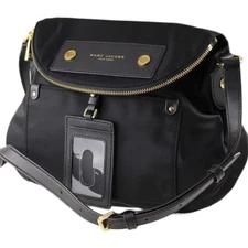 Marc Jacobs Preppy Nylon Large Natasha Crossbody Bag – Black