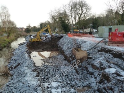 Photo 6x4 Droitwich Junction Canal - the missing link Work has finally co c2010