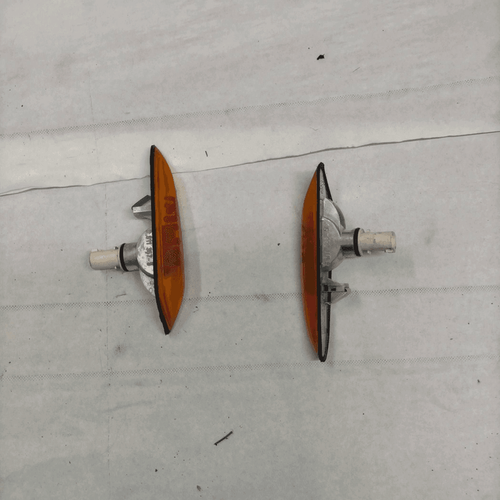 63138370719 Luz lateral. Izquierda BMW Serie 3 (E46) 318i Ber. 4p/b/1895cc - Imagen 1 de 7