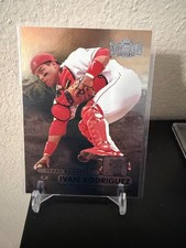 1998 Metal Universe - Ivan Rodriguez #4 Texas Rangers