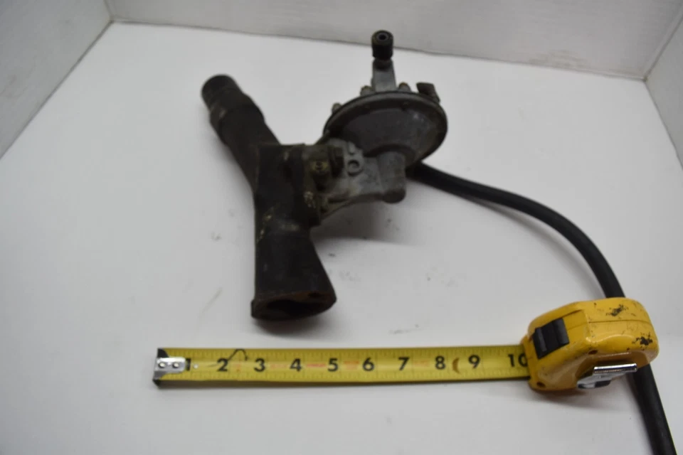 Cadillac 1958 limusina serie 75 365 ci bomba de combustible llenado de aceite V8 V/8 58 59 60 Foto 2 de 4