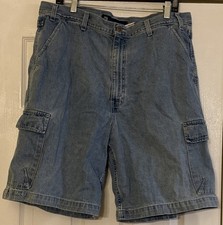Vintage Levi  s Grey Chino Cargo Shorts Size 36Wx14x11" Y2K EUC