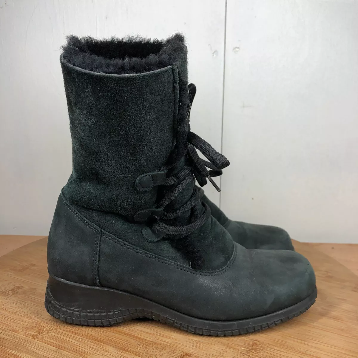 La canadienne top lace up boots