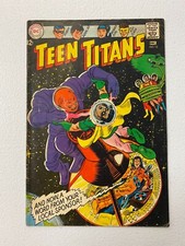 TEEN TITANS #12 1967 NICK CARDY ROBIN AQUALAD WONDER GIRL KID FLASH DC COMIC O1