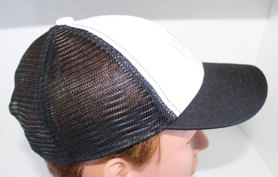 Gorra de camionero Baby Gap para niños pequeños negra blanca M/L 54 cm/21,25" Foto 4 de 4