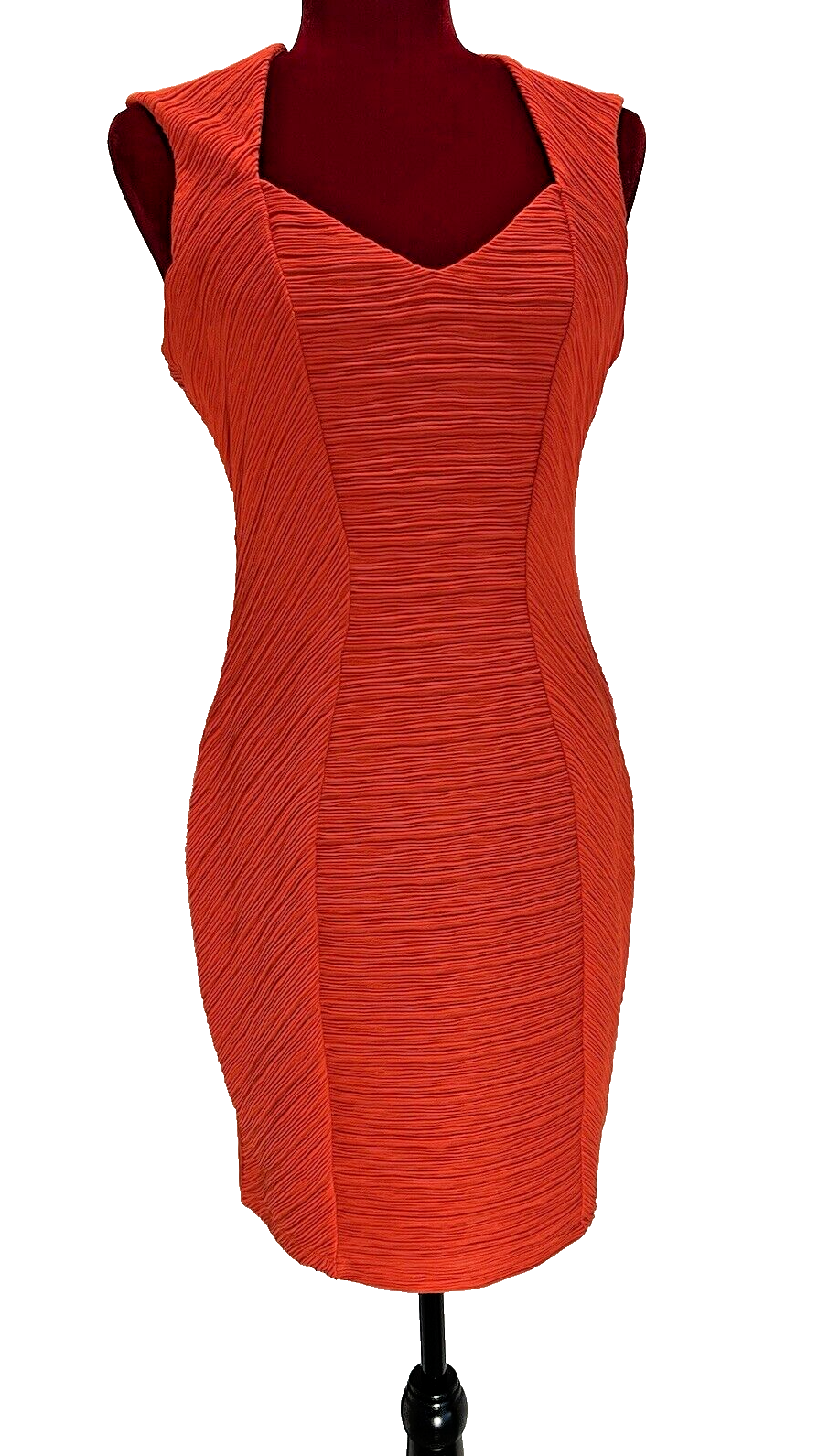 GUESS - Burnt orange color/Open back/Sleeveless/Stretch/Dress size 8