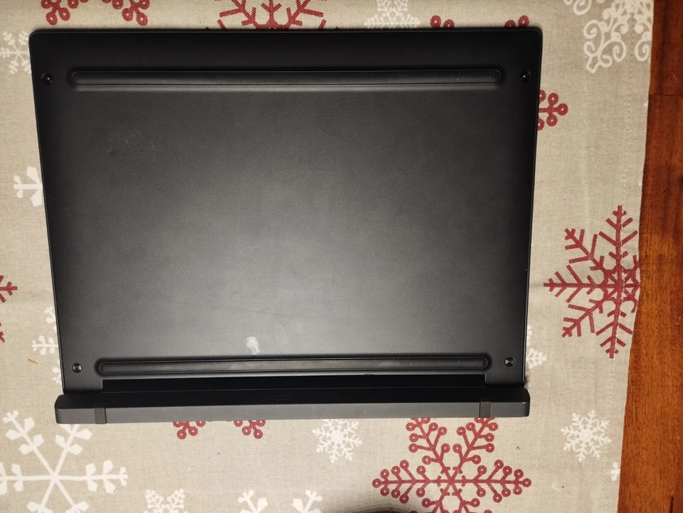 Dell Latitude 7285 Tablet 12,3 Zoll Core i7 7Y75 500 GB M.2 nVME SSD UMTS Webcam - Bild 4 von 4