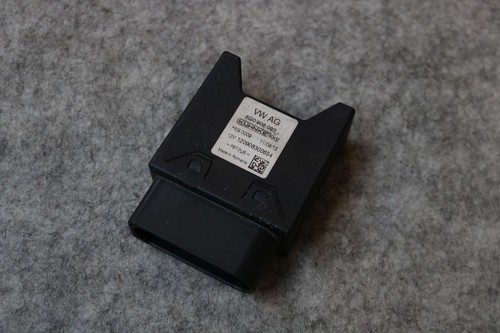 Org Audi A3 8V TT 8S Steuergerät Kraftstoffpumpe 5Q0906093 Golf 7 Passat 3G B8