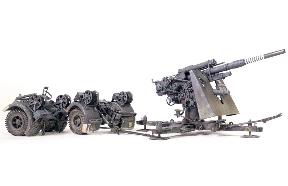 KRUPP 88MM FLAK 36 GERMAN ARMY USSR 1943 WWII - FORCES OF VALOR 801008A 1/32 - Image 4 of 4