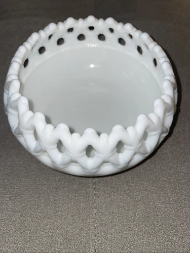 VTG Milk Glass Bowl 6" Lacy Lattice Edge Vintage Westmoreland Doric Rose Bowl