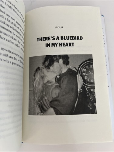 From Here to the Great Unknown : A Memoir by Lisa Marie Presley & Riley Keough - Foto 4 di 10
