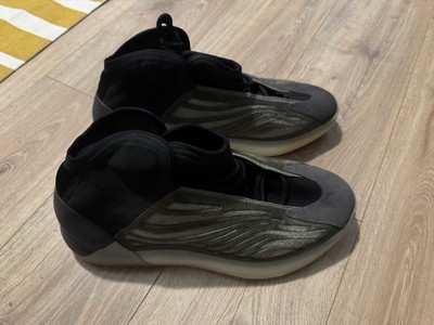 Adidas Yeezy Quantum  Barium  - Men s Size 16