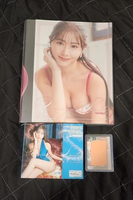 Yasuyo Saito First Trading Card Binder mit dem kompletten Base Set + mehr - Bild 1 von 4