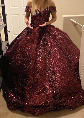 ebay burgundy dress Pretty For quinceanera, Ball Gown, Debutant. Fits Small & Medium Lightweight chiffon sweeps from Steve Madden Women's Jendi HouseOfZazla Color:GREIGE Prom dress