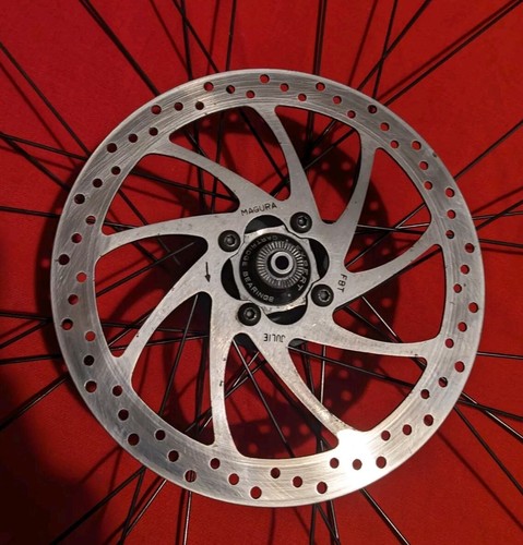 Rueda delantera Cannondale 26" CODA Expert 4 pernos rotor freno de disco QR liberación rápida - Imagen 7 de 13