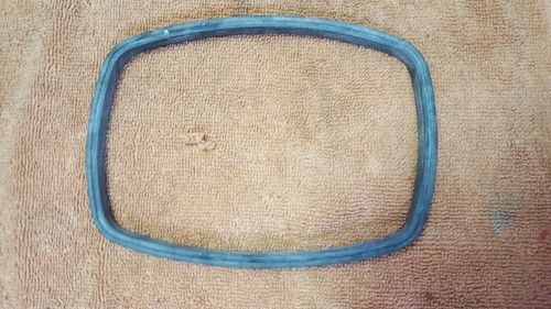 Mercedes-Benz Mercedes OEM Xenon Headlight Module Ballast Bulb Cover and Gasket - Picture 2 of 7