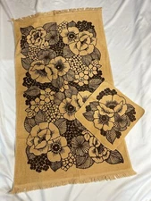 Vintage Bath Towel Washcloth Set Dundee Flower Hibiscus Pattern Retro Mod MCM