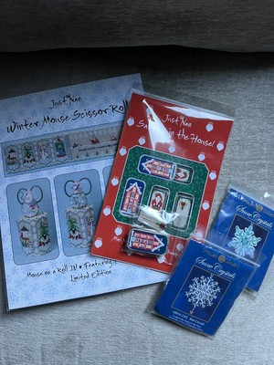 Cross Stitch Lot Mill Hill Just Nan Winter Roll, Needle Slide, Snowflakes