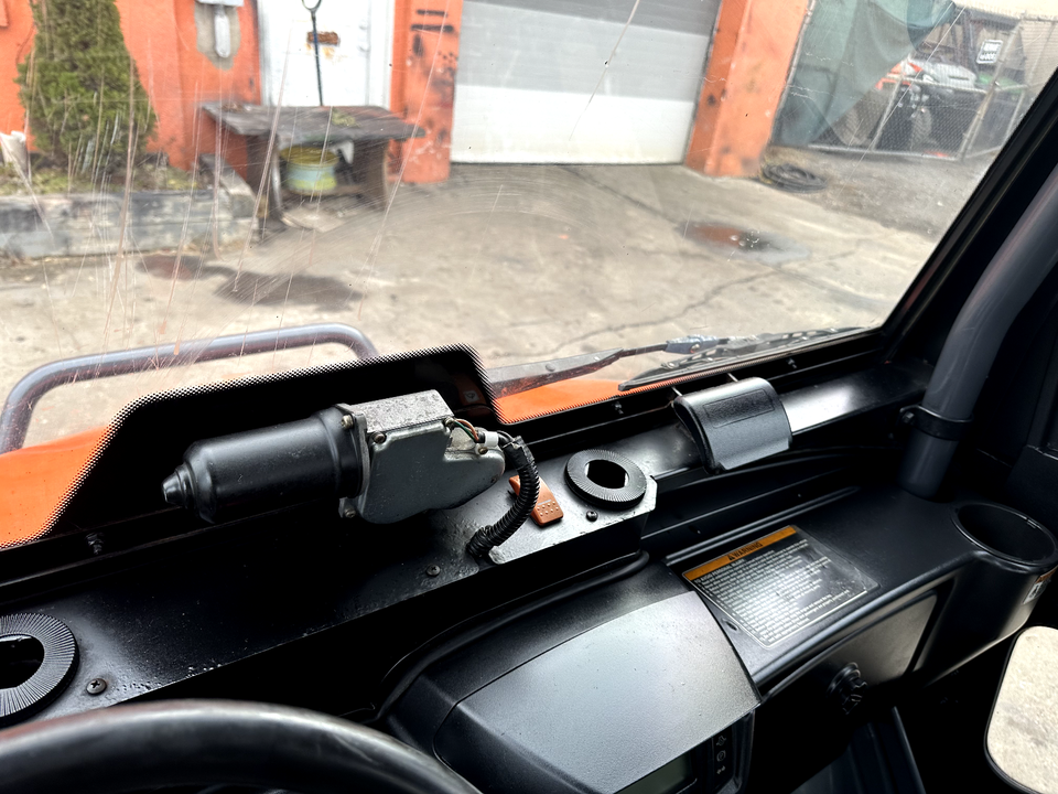 LOADED KUBOTA RTVX1140 CPX, HEAT CAB, CREW OR EXTENDED DUMP BED BRAND