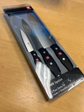 Henckels Twin Signature 3 piece. Knife Starter Set 30720-000 retail box 1011719