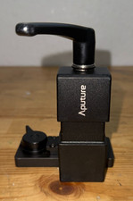 Aputure Quick-Release Lightning Clamp