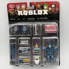 Roblox Avatar Shop Future Tense 11 Pc Toy Set W/Exclusive Virtual Item