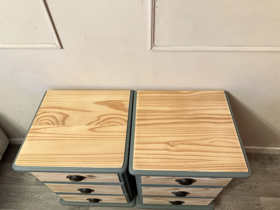 Stunning Pair of Upcycled Pine Bedside Tables Excellent Condition - Image 3 of 4